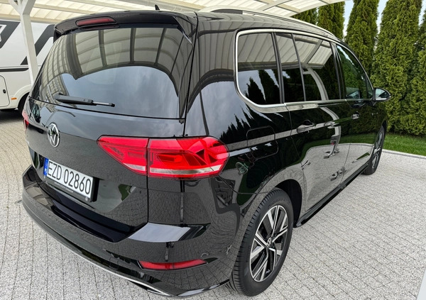 Volkswagen Touran cena 119000 przebieg: 48688, rok produkcji 2020 z Szadek małe 781